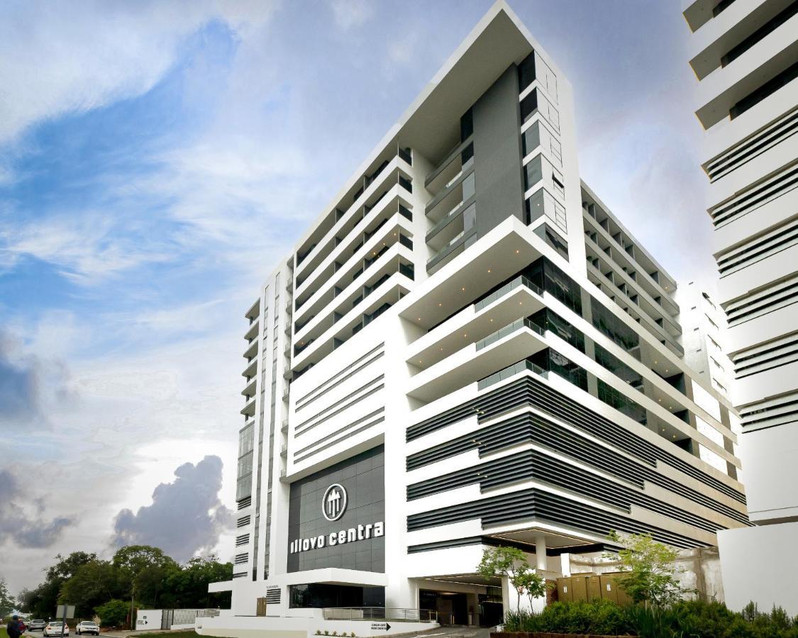 Reserved Suites Illovo 约翰内斯堡 外观 照片