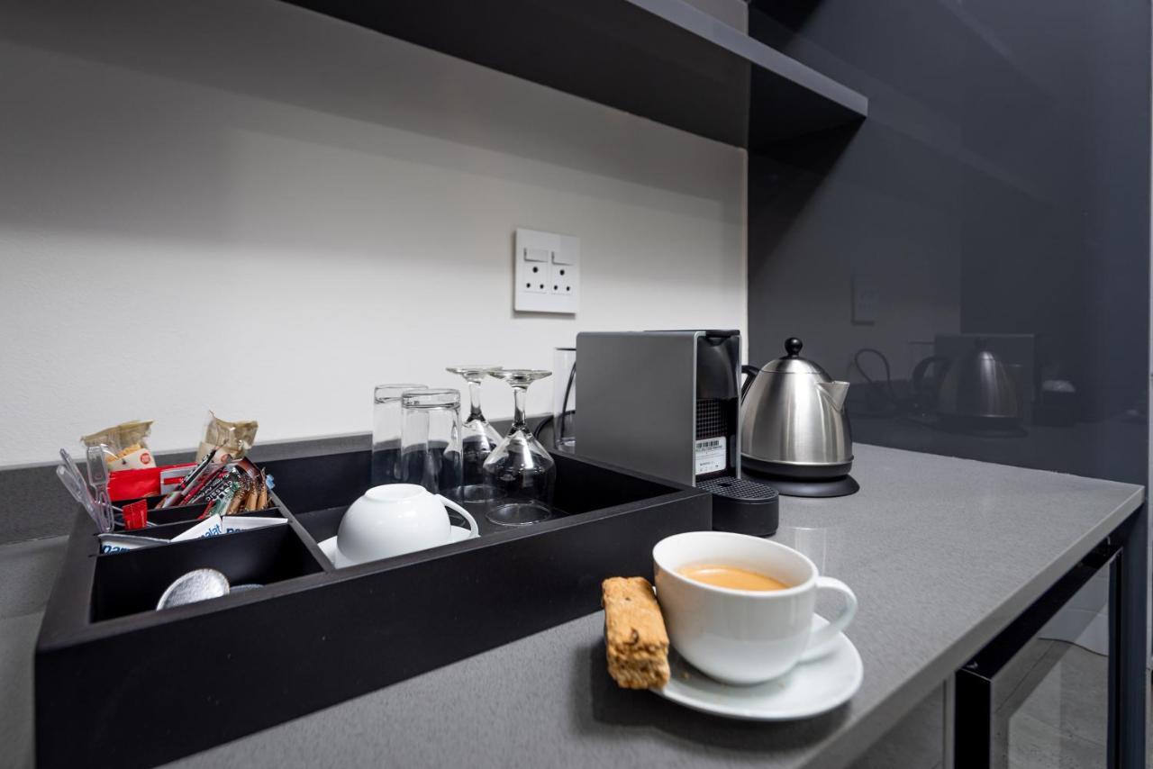 Reserved Suites Illovo 约翰内斯堡 外观 照片