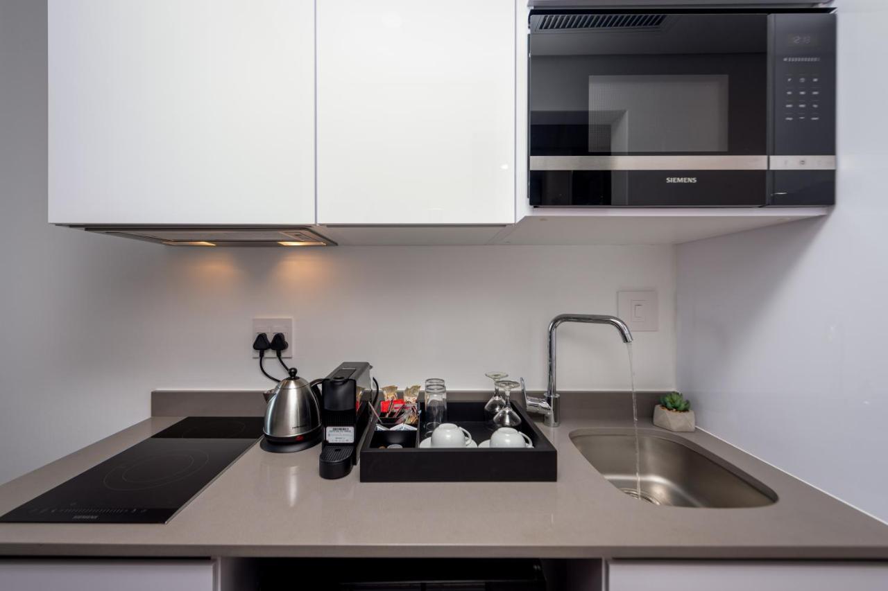 Reserved Suites Illovo 约翰内斯堡 外观 照片