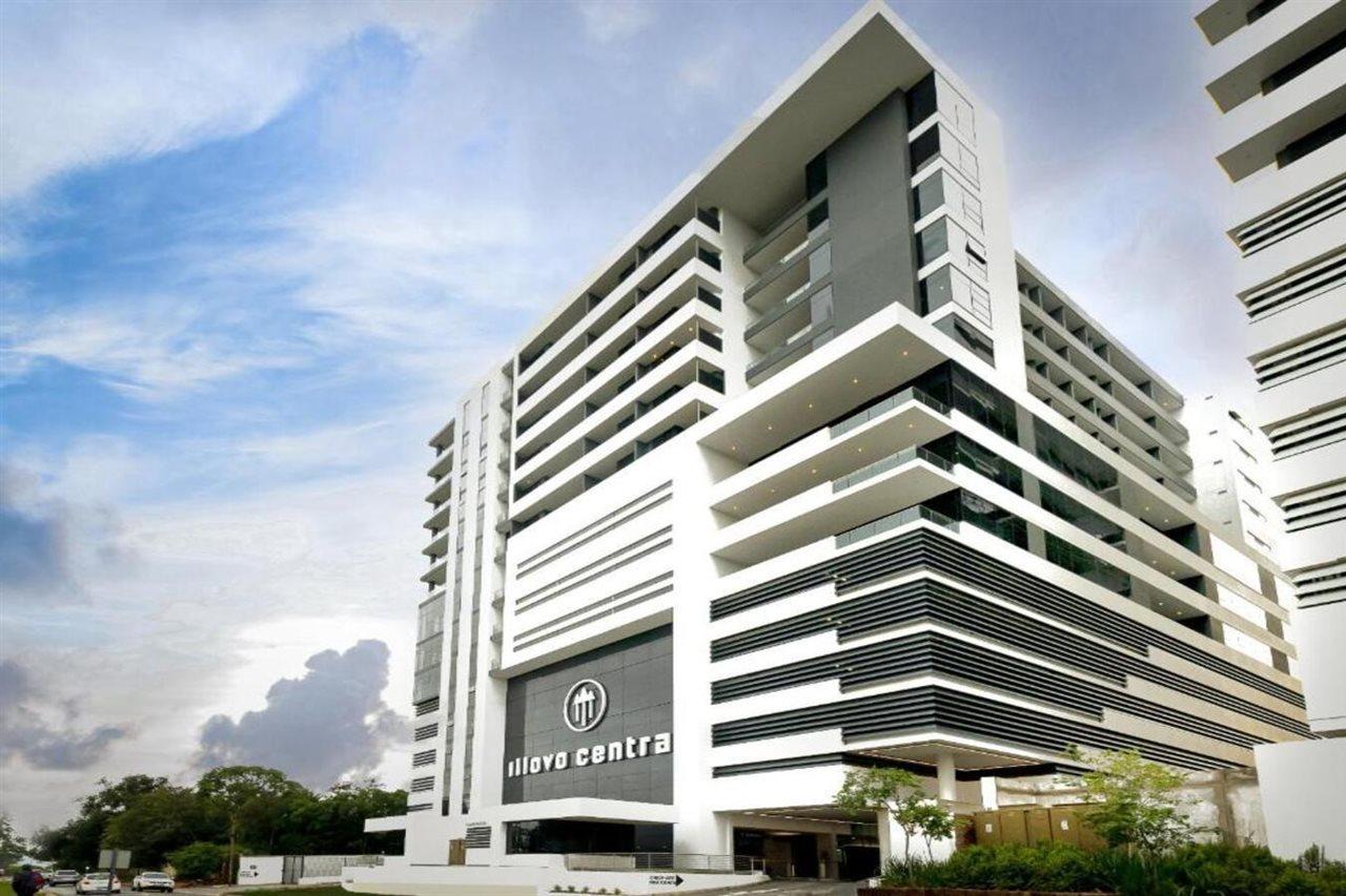 Reserved Suites Illovo 约翰内斯堡 外观 照片
