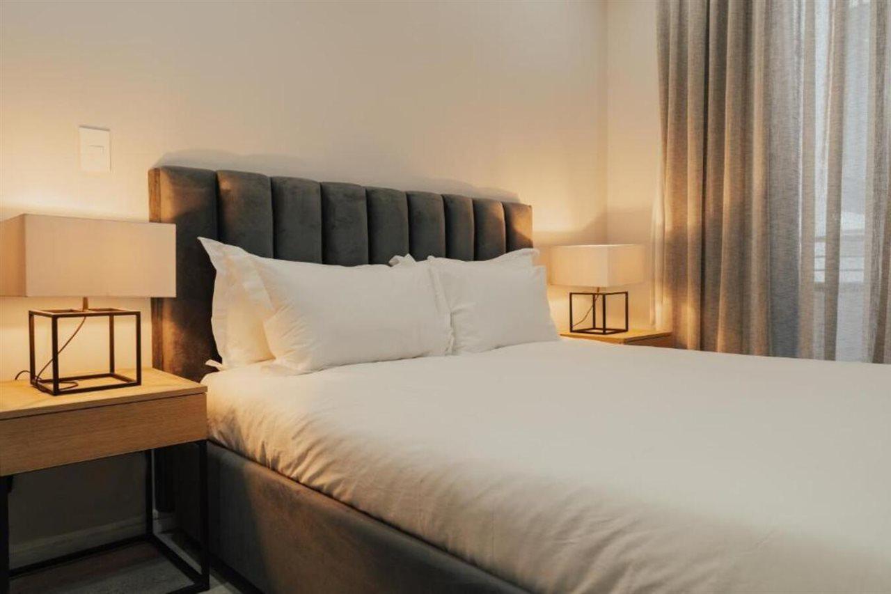 Reserved Suites Illovo 约翰内斯堡 外观 照片