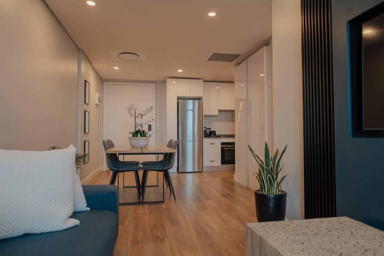 Reserved Suites Illovo 约翰内斯堡 外观 照片