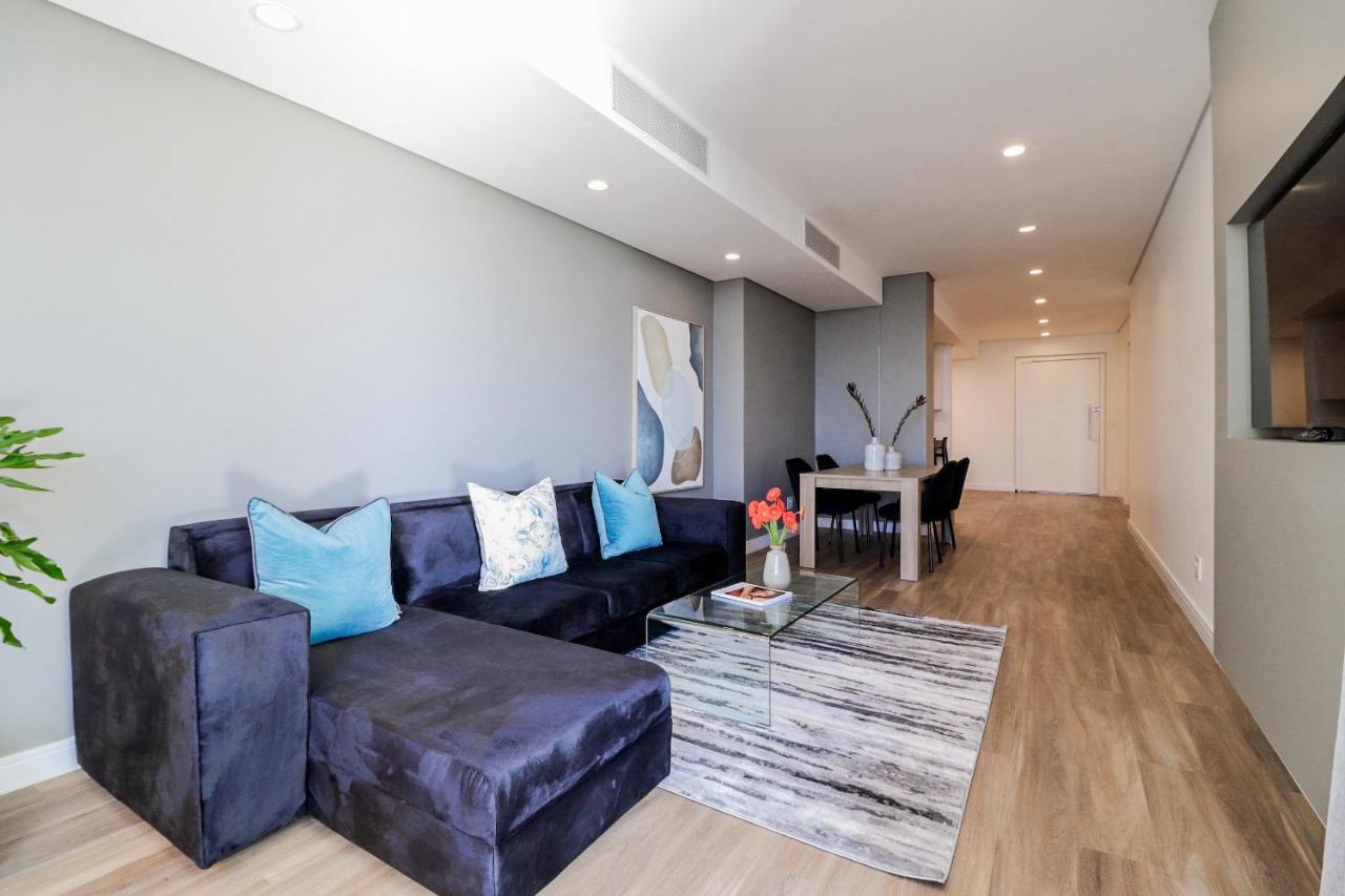 Reserved Suites Illovo 约翰内斯堡 外观 照片